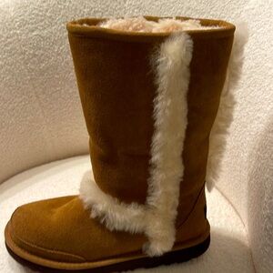 UGG Kids Sunburst Tall kid size new color is Chestnut